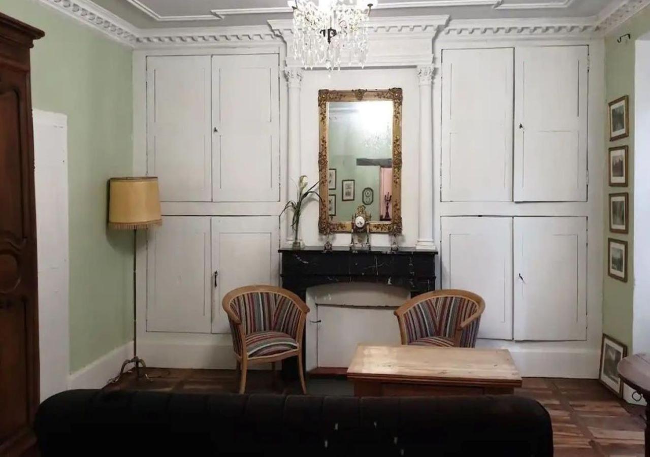 Grand Appartement De Charme Avec Parking Prive Florac Eksteriør billede