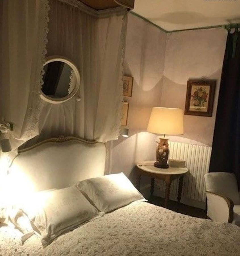 Grand Appartement De Charme Avec Parking Prive Florac Eksteriør billede